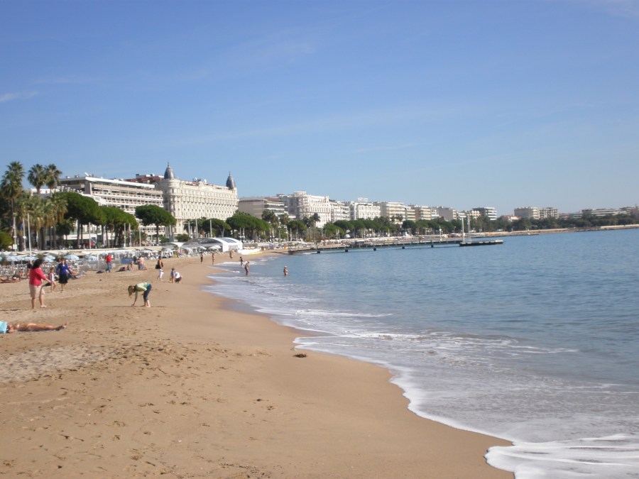 beach &hotel Carlton