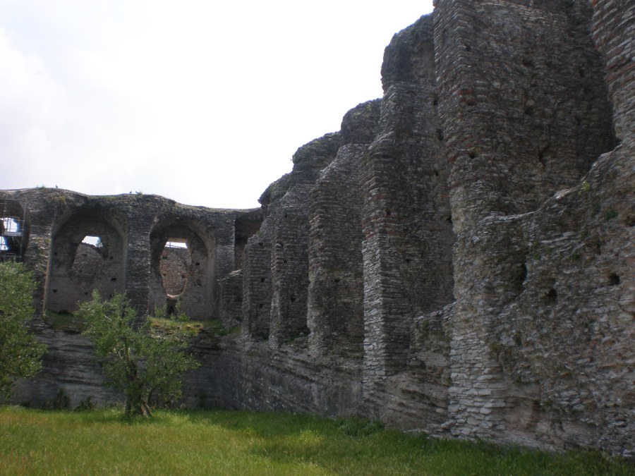 Grottoes of Catullus, Sirmione