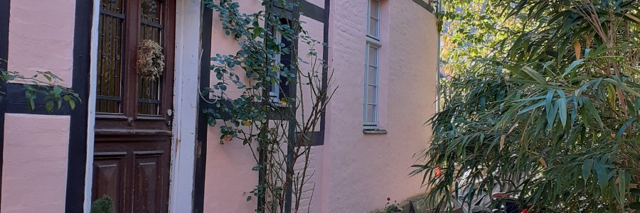 Thursday doors: doors from Kaiserswerth, Düsseldorf