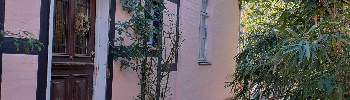 Thursday doors: doors from Kaiserswerth, Düsseldorf