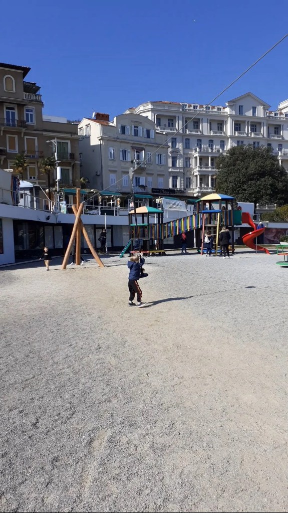 Life & blog update: March 2023