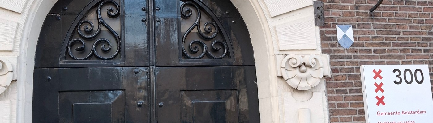 Thursday doors: more amazing doors from Amsterdam