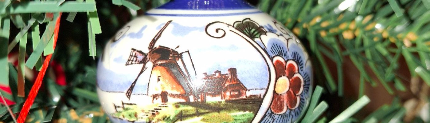 Christmas ornament from Delft